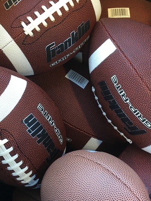 独行侠7人得分上双1分险胜公牛，汤神、丁威迪带队全员发力.